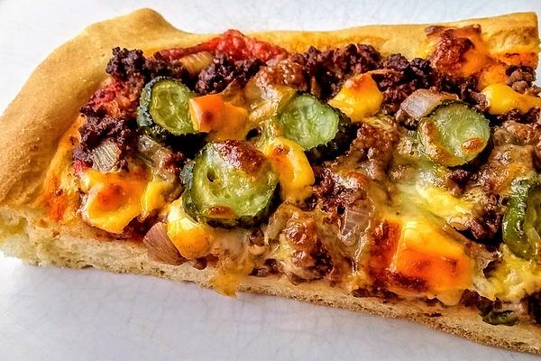 Cheeseburger Pizza