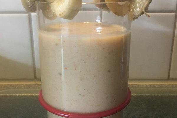 Cherimoya and Persimmon Smoothie