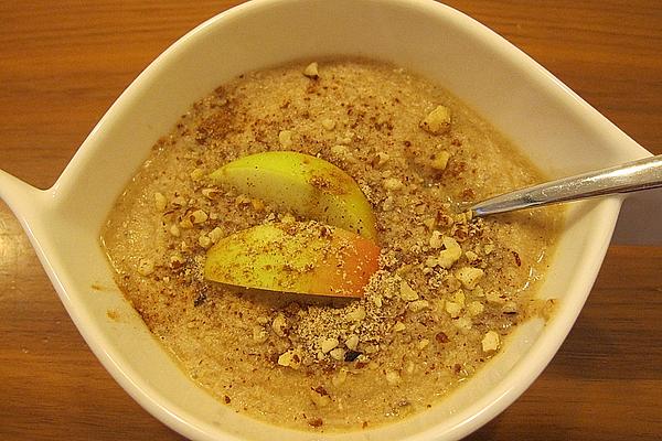 Chia Pudding with Apples and Cinnamon