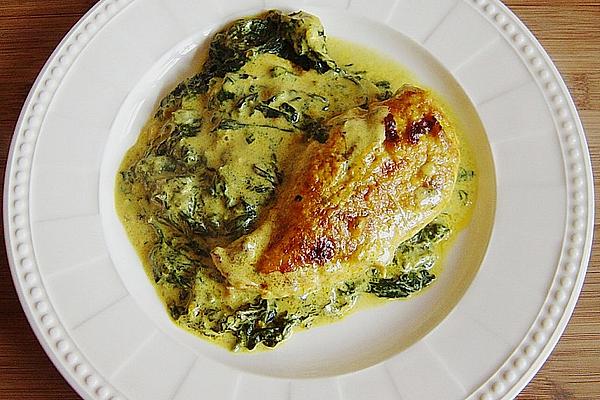 Chicken Breast Baked on Spinach with Curry Sauce