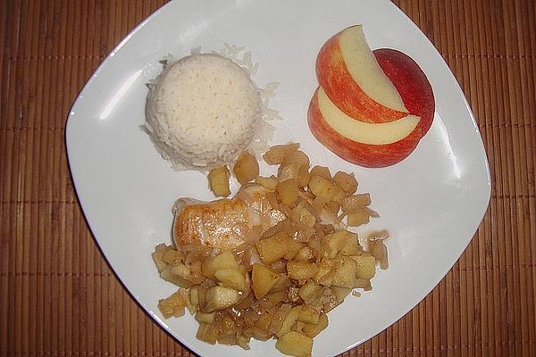 Chicken Breast with Apple Sauce