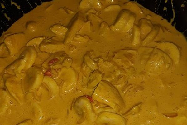 Chicken Curry with Banana and Rice Noodles