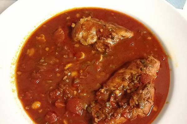 Chicken in Tomato and Red Wine Sauce