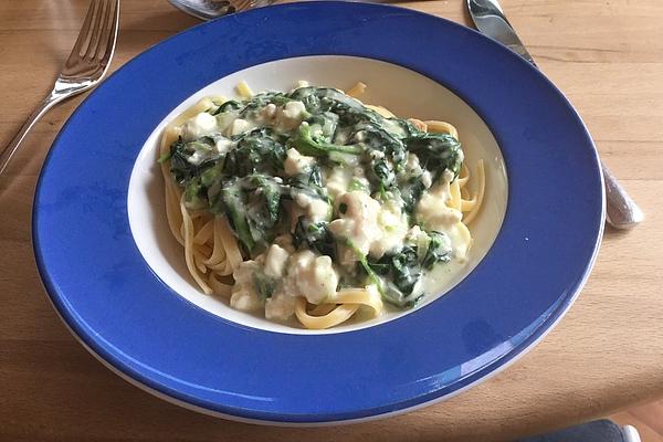 Chicken, Spinach and Feta Sauce