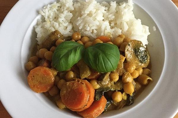 Chickpea and Carrot Curry