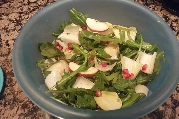 Chicory and Rocket Salad with Pomegranate