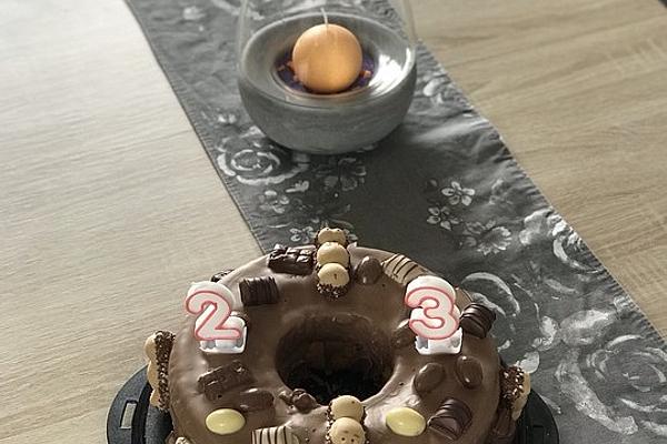 Children`s Chocolate Cake