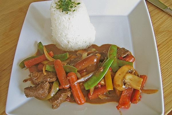 Chinese Beef Fillet (spicy) with Colorful Vegetables and Basmati Rice