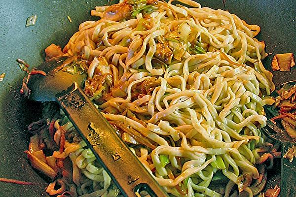 Chinese Noodles with Chicken
