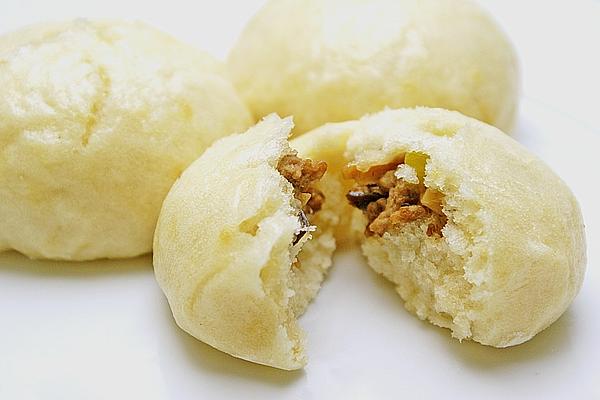 Chinese Stuffed Buns with Chicken