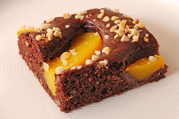 Chocolate-amaretto-peach Cake with Nuts