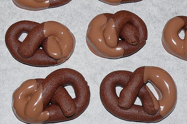 Chocolate Pretzels