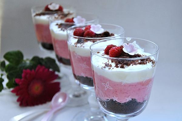 Chocolate Raspberry Cheesecake in Glass