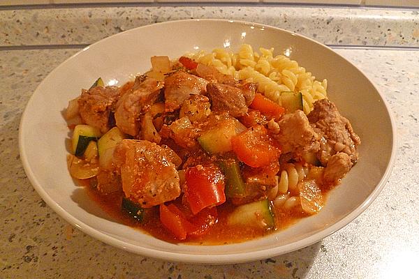Classic Crock Pot with Pork, Zucchini and Peppers