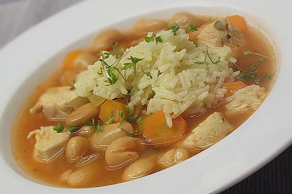 Clear Bean Soup with Turkey and Vegetables