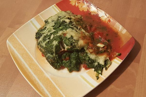 Cod with Spinach and Mozzarella Crust on Tomato Sauce
