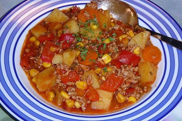 Colorful Meat and Potato Pot – Farmer`s Stew