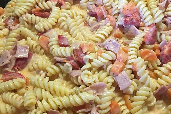 Colorful Pasta Pan with Ham
