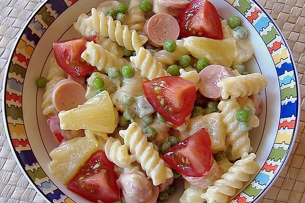 Colorful Pasta Salad with Pineapple
