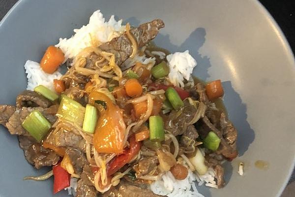 Colorful Rice with Beef