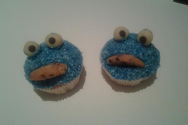 Cookie Monster Muffins Super Tasty