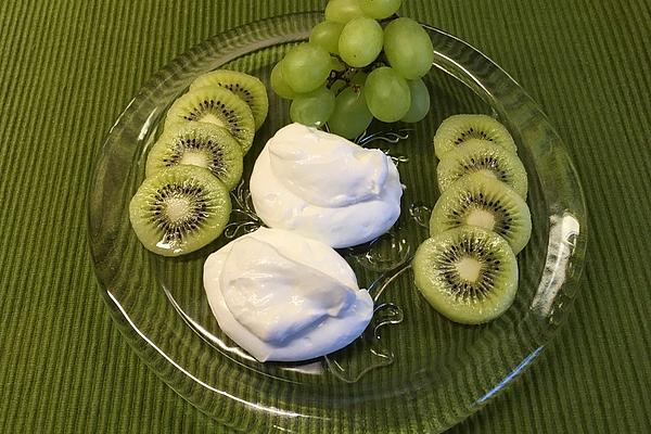 Cottage Cheese Dessert with Fruits