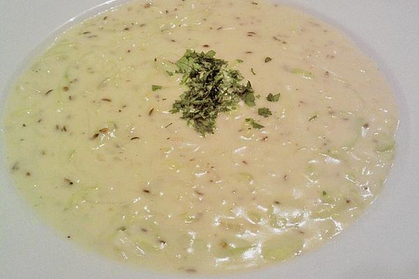 Cream Of Cheese and Leek Soup