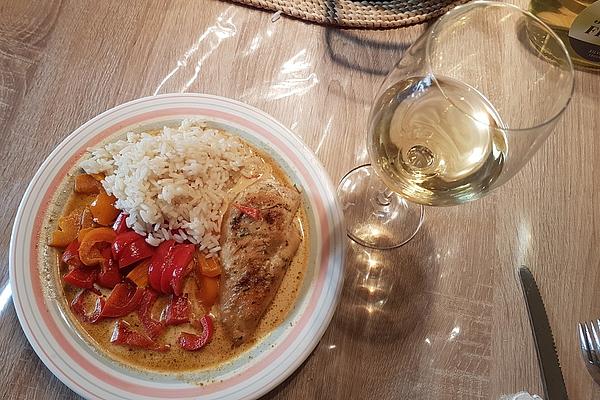 Cream – Paprika – Chicken Breast with Rice