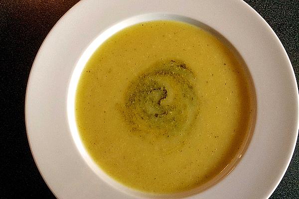 Cream Soup Made from Parsnips and Apple