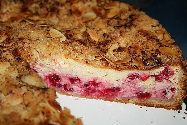 Creamy Currant Crumble Cake