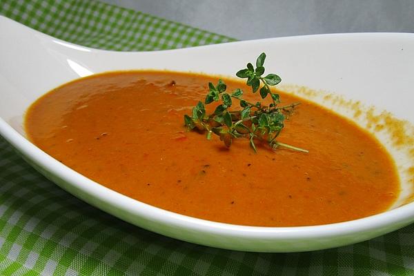Creamy Paprika Sauce with Thyme and Honey