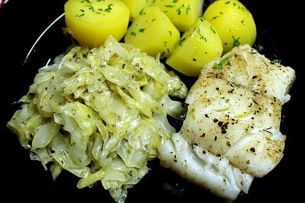 Crispy Skrei with Creamy Pointed Cabbage