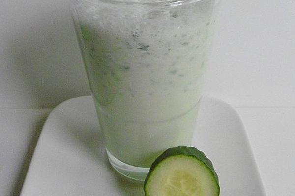 Cucumber and Mint Milk Mix