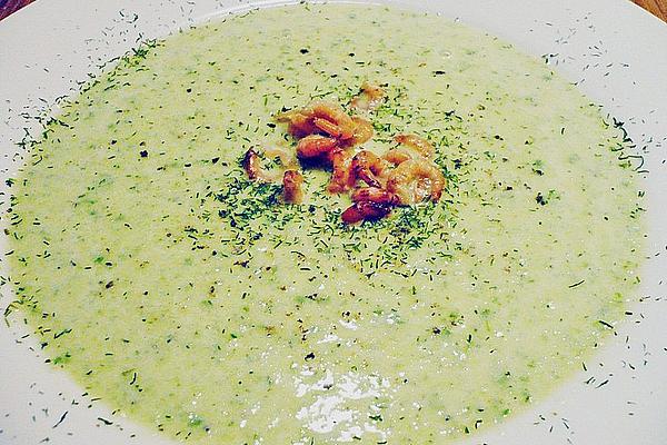 Cucumber – Dill Soup with Prawns