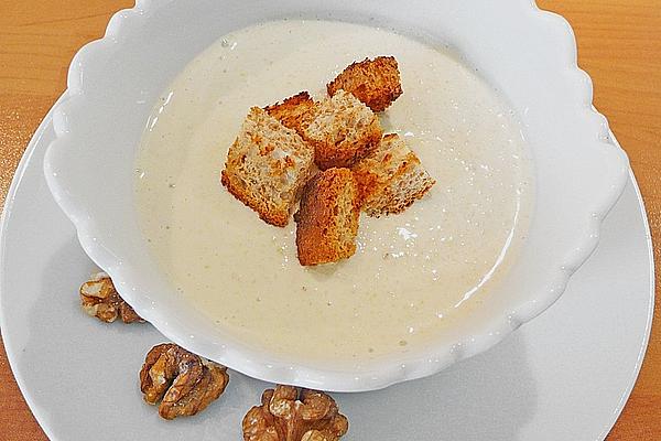 Cucumber – Yogurt – Soup