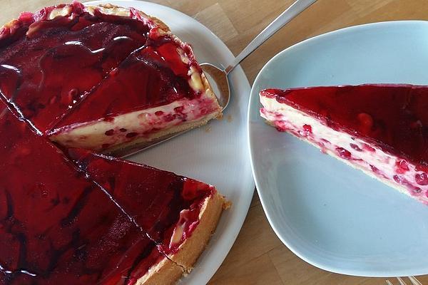 Currant Cheesecake with Cassis Topping
