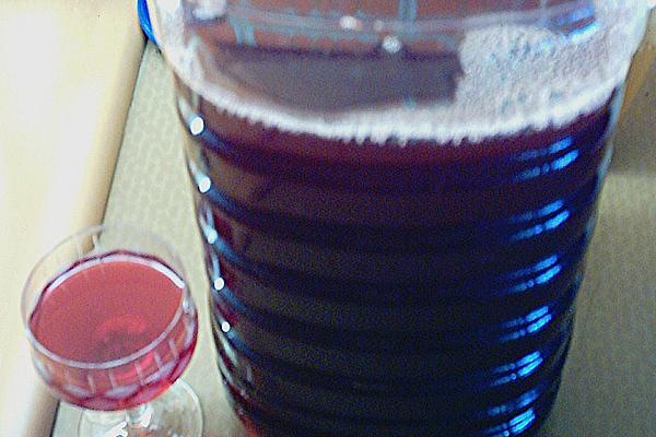 Currant Juice Liqueur