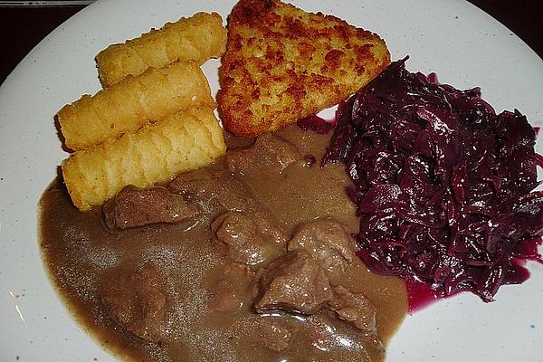 Deer Ragout with Red Wine Sauce