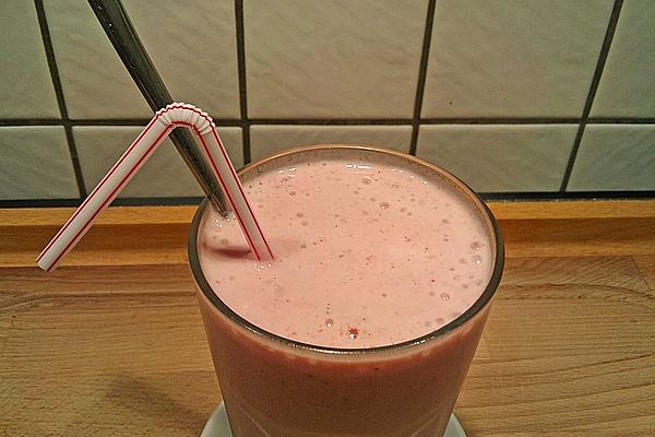 Delicious Strawberry – Vanilla – Milkshake