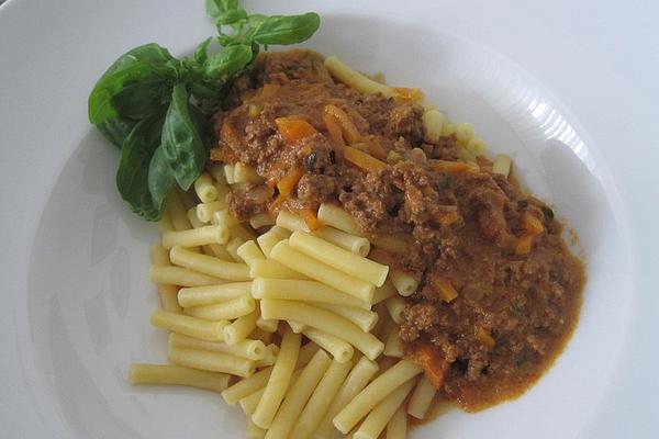 Delicious Tomato – Minced Meat Sauce with Carrots