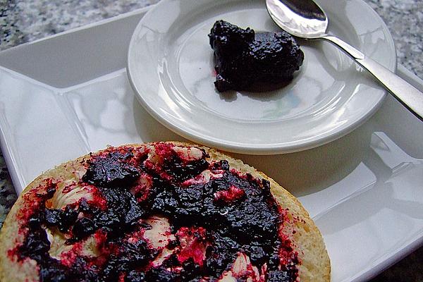 Elderberry and Blueberry Jelly with Vanilla
