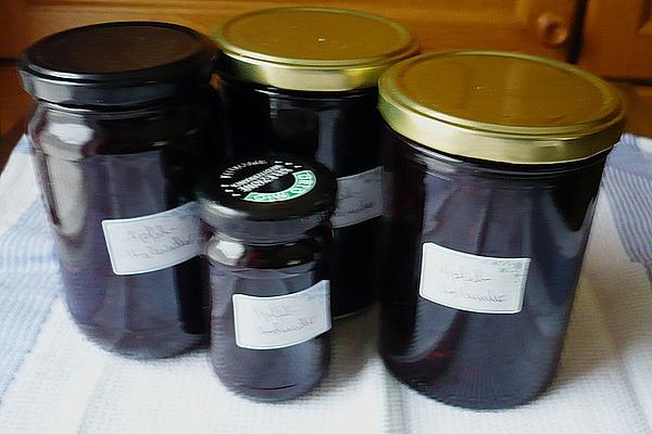 Elderberry Jam with Apple