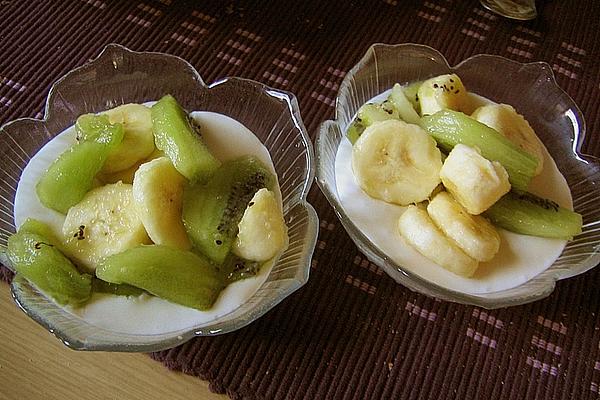 Exotic Fruits with QimiQ Coconut Cream