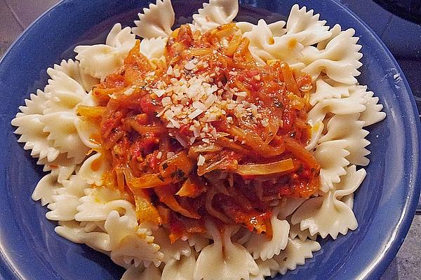 Farfalle with Fennel – Paprika – Sauce