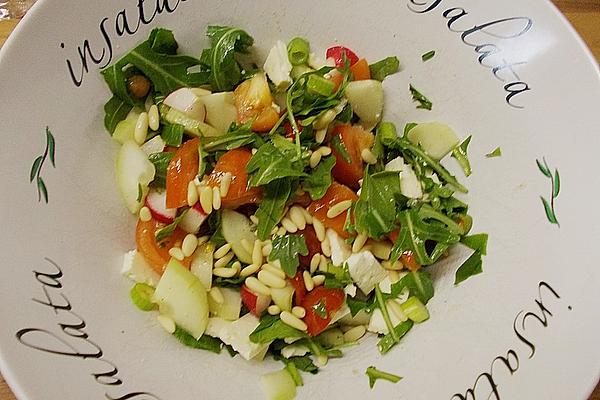 Farmer`s Salad with Rocket and Pine Nuts