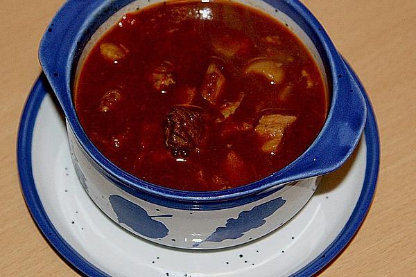 Felis Party Goulash Soup