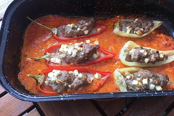 Filled Pointed Peppers with Mince and Feta