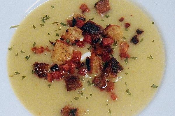 Fine Potato Soup with Chervil and Croutons