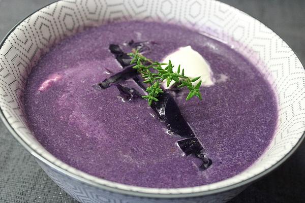 Fine Red Cabbage Soup