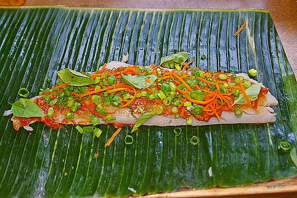 Fish Fillet Grilled in Banana Leaf, Thai Style